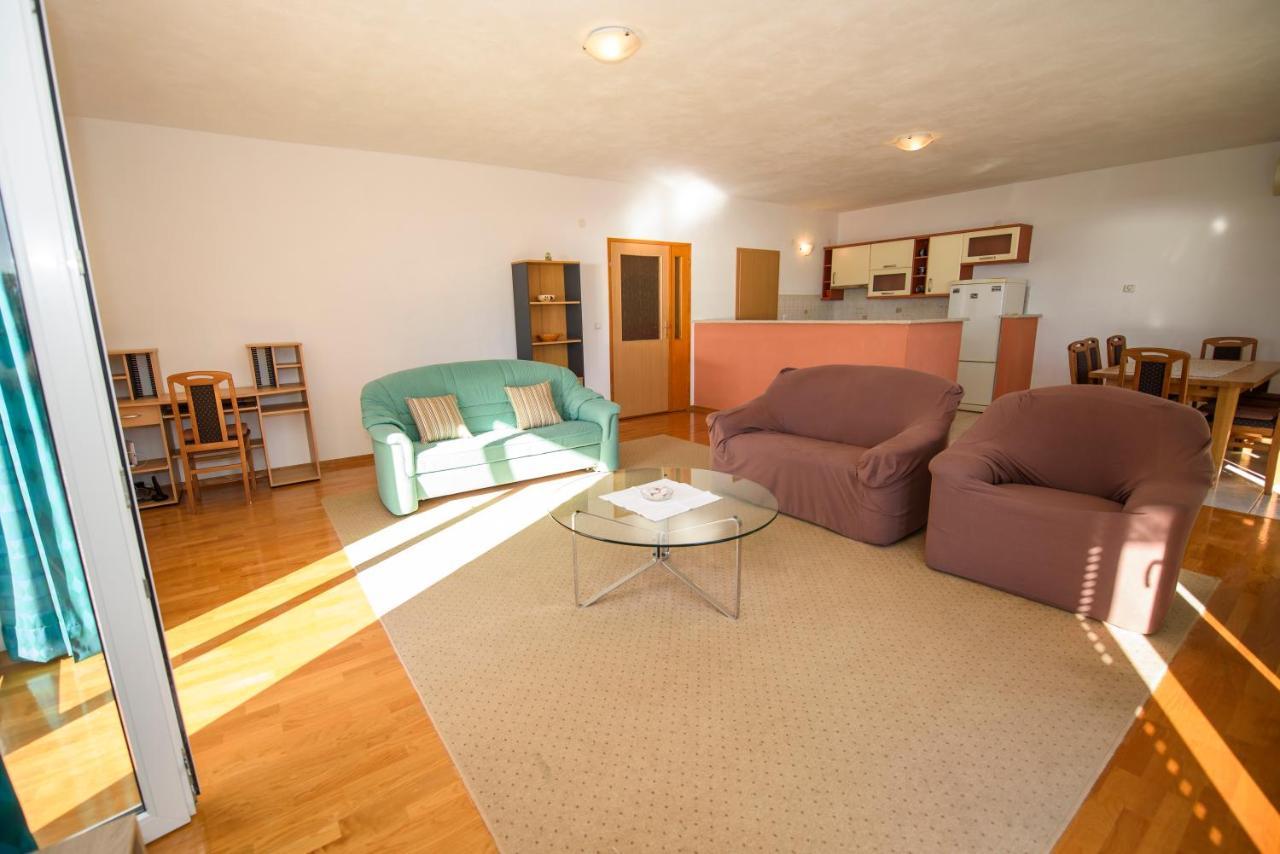 Apartman Mijo - Suhi Potok Jesenice  Zewnętrze zdjęcie